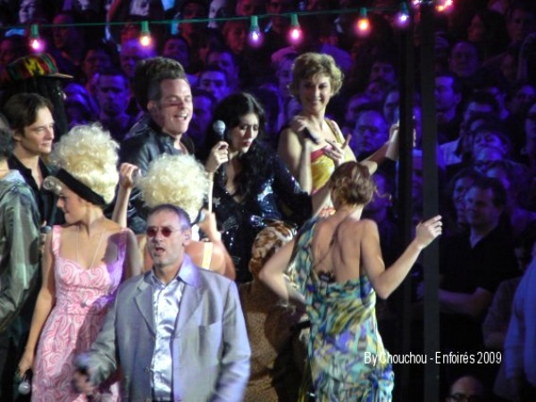143-enfoires_2009.jpg