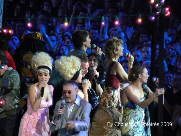 144-enfoires_2009.jpg
